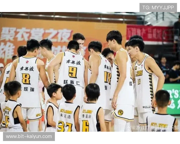 浙江双雄攻防节奏对比，稠州金租快速转换与广厦体系完整性